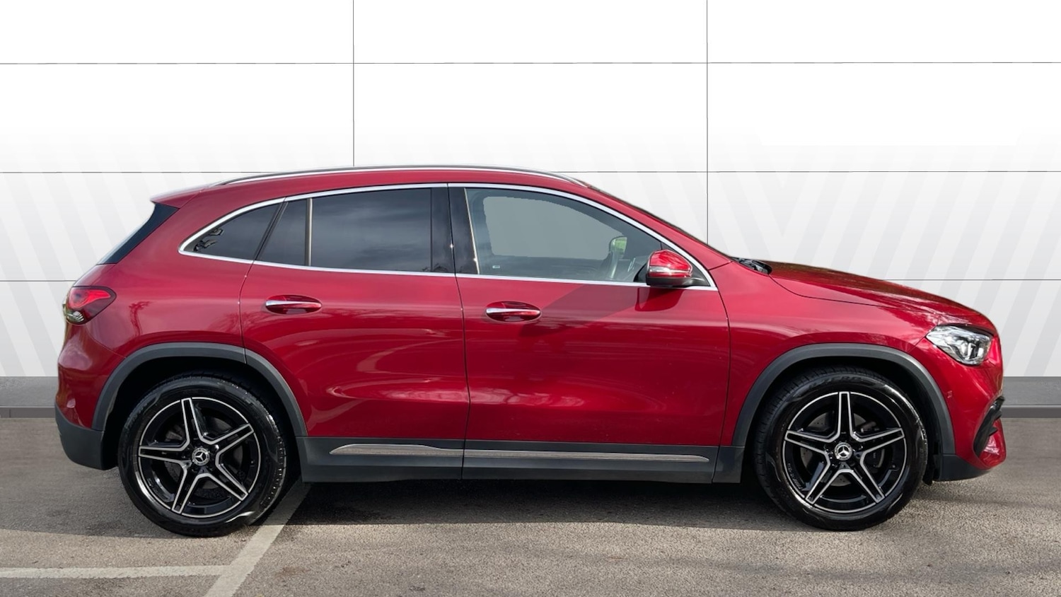 Used Mercedes-Benz GLA 2023 for sale - 77817896: Photo 5