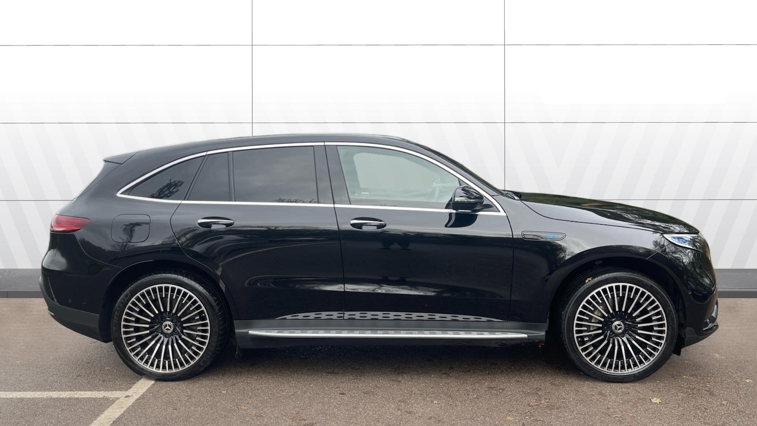 Used Mercedes-Benz EQC 2022 for sale - 76860190: Photo 5