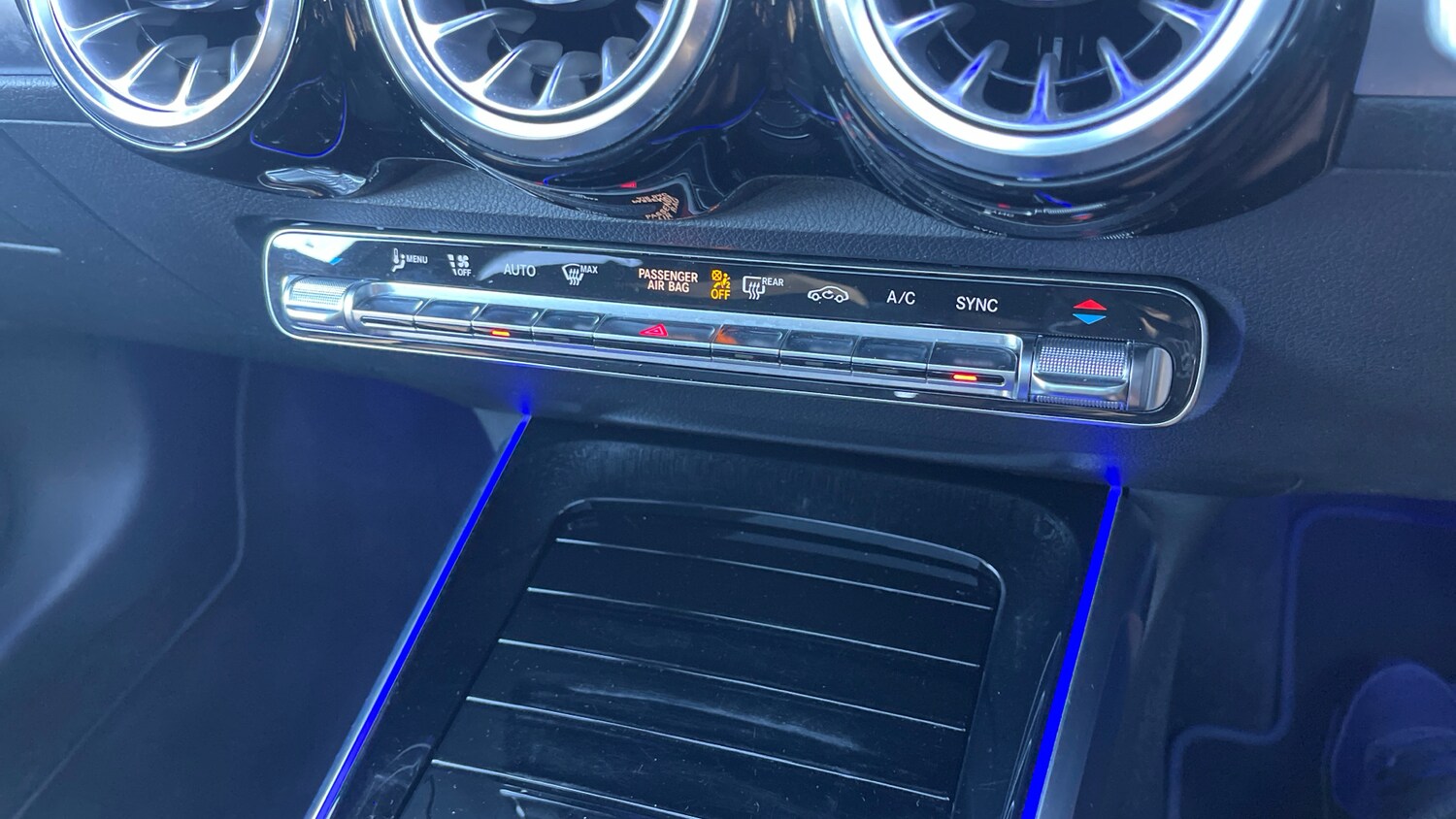 Used Mercedes-Benz GLB 2023 for sale - 77300959: Photo 38