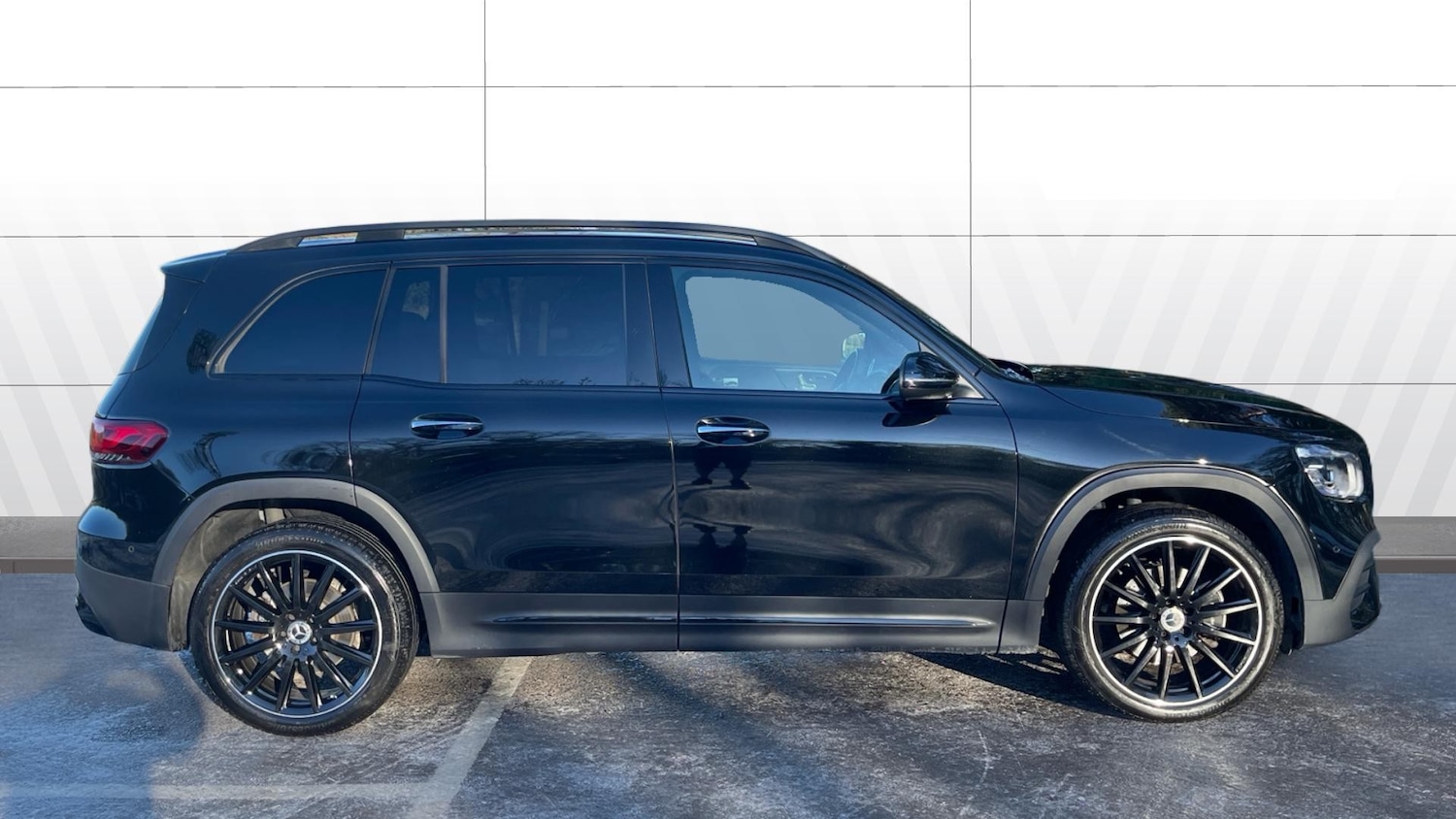 Used Mercedes-Benz GLB 2023 for sale - 77300959: Photo 5