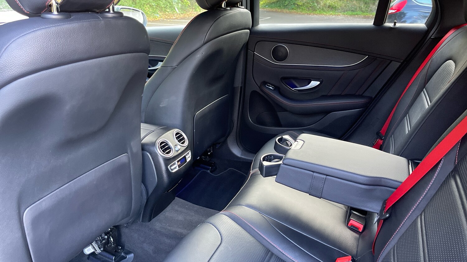 Used Mercedes-Benz GLC 2021 for sale - 75895291: Photo 32