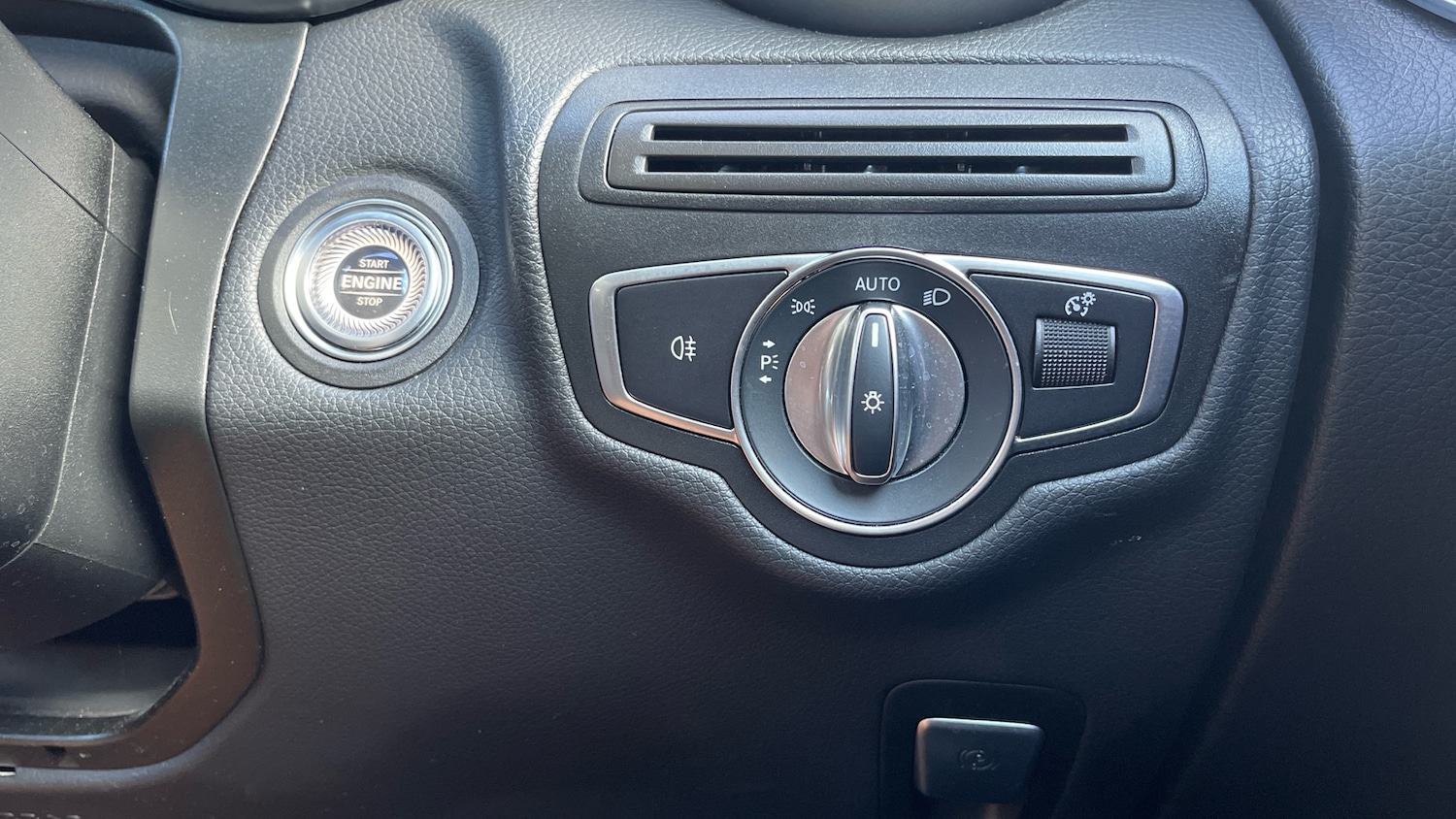 Used Mercedes-Benz GLC 2021 for sale - 75895291: Photo 38