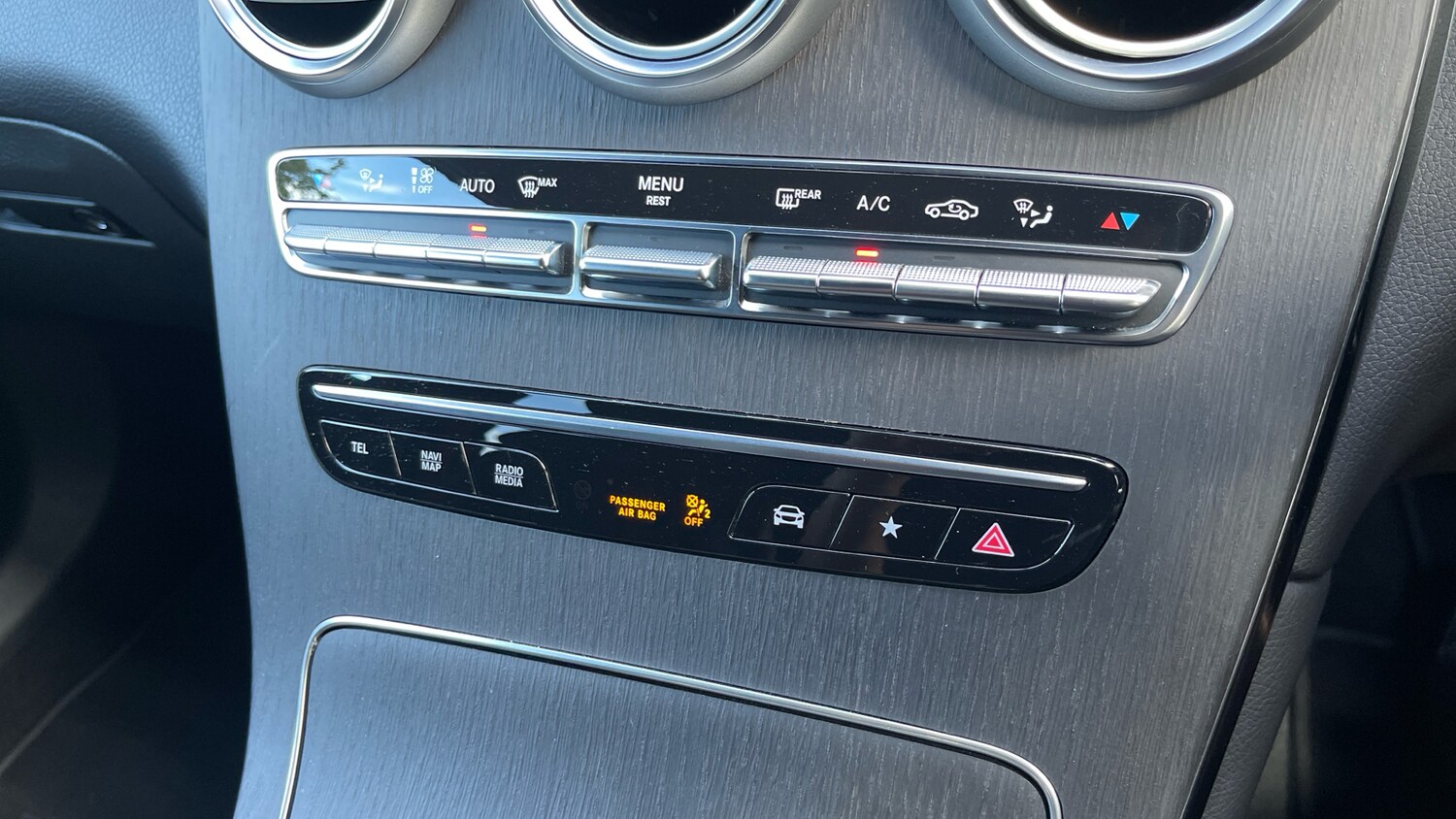 Used Mercedes-Benz GLC 2021 for sale - 75895291: Photo 39