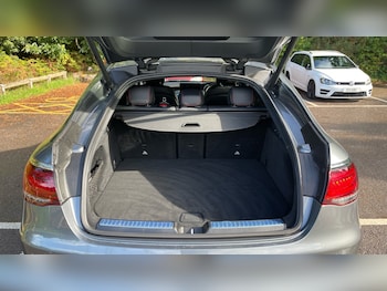 Used Mercedes-Benz GLC 2021 for sale - 75895291: Photo