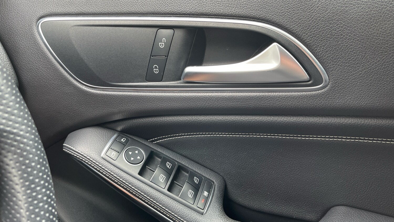 Used Mercedes-Benz GLA 2019 for sale - 78093388: Photo 37