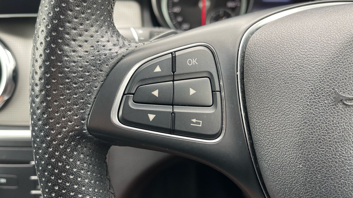 Used Mercedes-Benz GLA 2019 for sale - 78093388: Photo 39