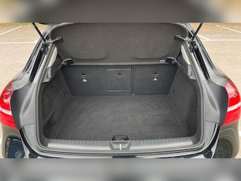 Used Mercedes-Benz GLA 2019 for sale - 78093388: Photo