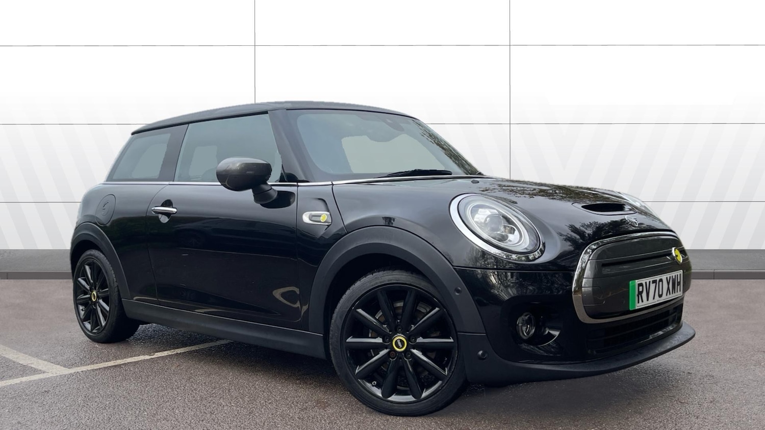 Used MINI Hatch 2020 for sale - 76694202: Photo 1