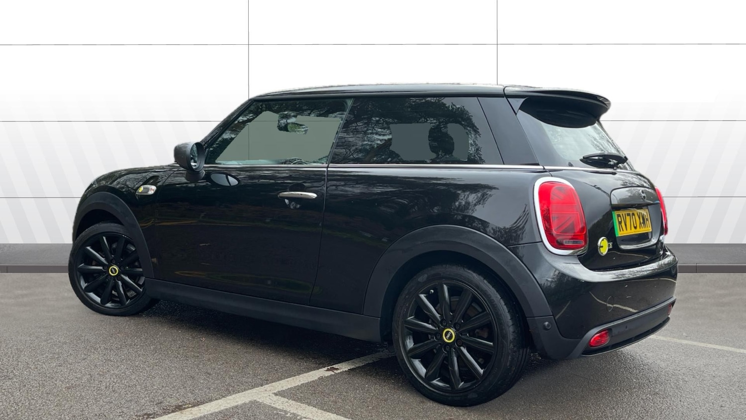 Used MINI Hatch 2020 for sale - 76694202: Photo 2