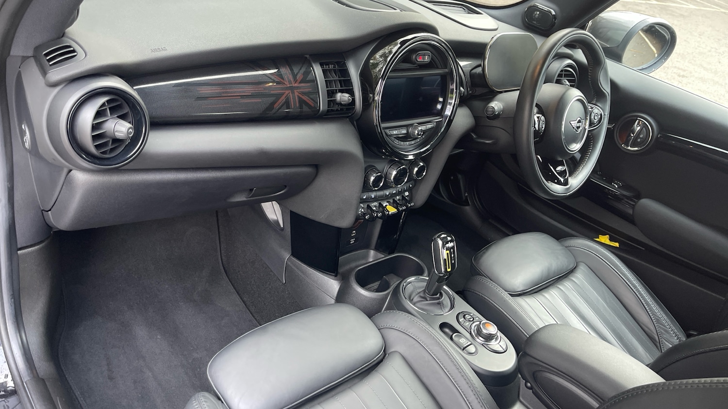 Used MINI Hatch 2020 for sale - 76694202: Photo 9