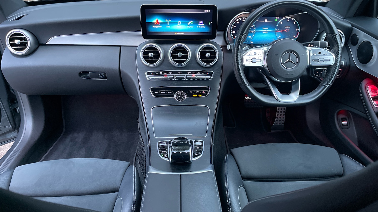 Used Mercedes-Benz C Class 2020 for sale - 77071368: Photo 10