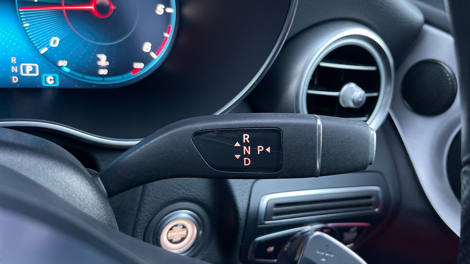 Used Mercedes-Benz C Class 2020 for sale - 77071368: Photo 40