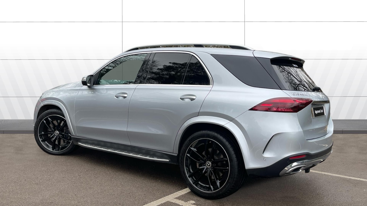 Used Mercedes-Benz GLE 2023 for sale - 77541904: Photo 2