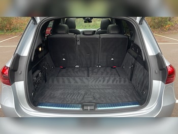 Used Mercedes-Benz GLE 2023 for sale - 77541904: Photo