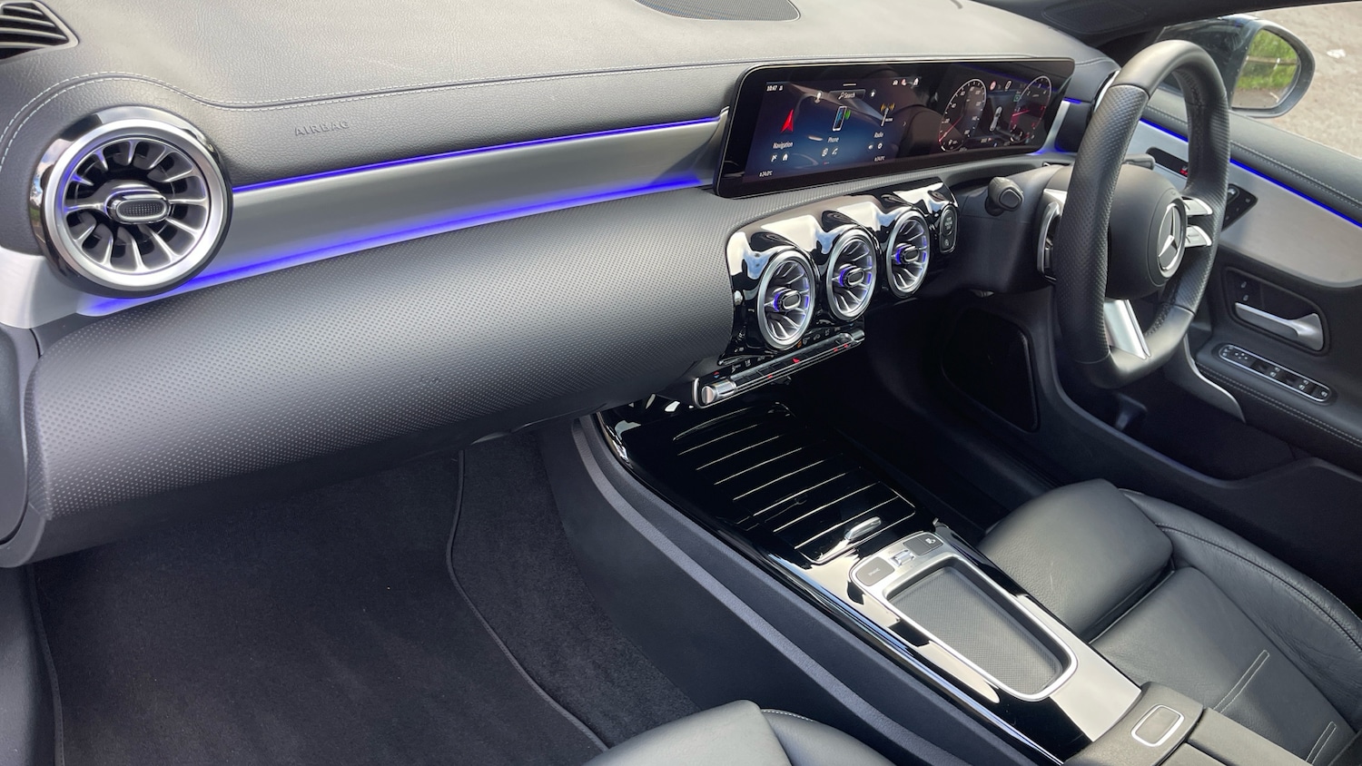 Used Mercedes-Benz CLA 2024 for sale - 76718803: Photo 32