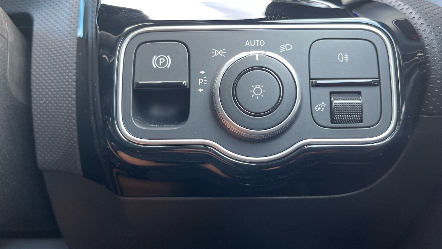 Used Mercedes-Benz CLA 2024 for sale - 76718803: Photo 37