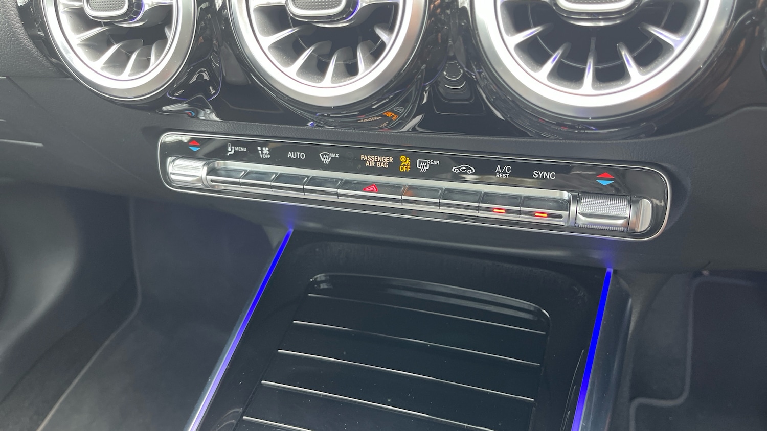 Used Mercedes-Benz GLA 2021 for sale - 78084341: Photo 38