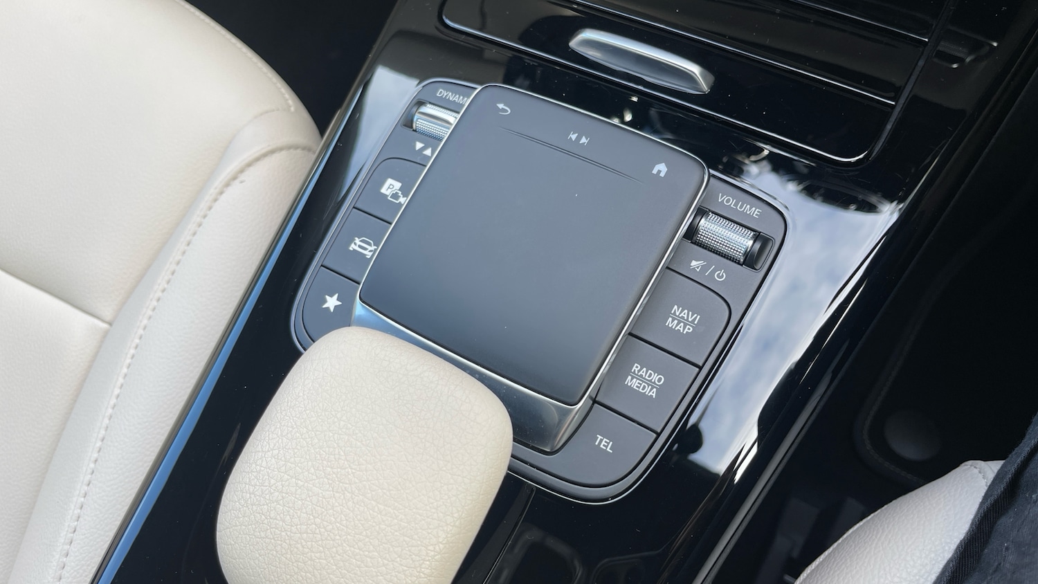 Used Mercedes-Benz CLA 2023 for sale - 77902320: Photo 39