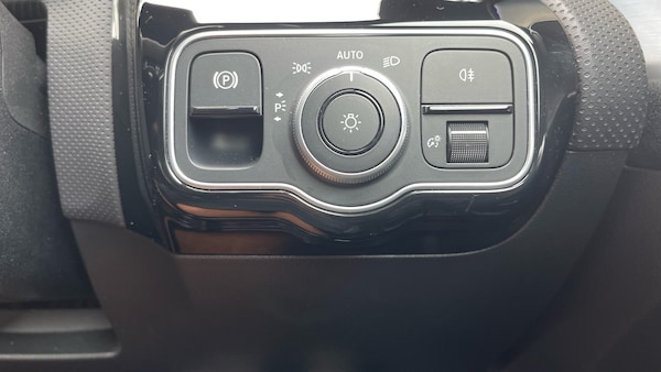 Used Mercedes-Benz CLA 2024 for sale - 76007472: Photo 37