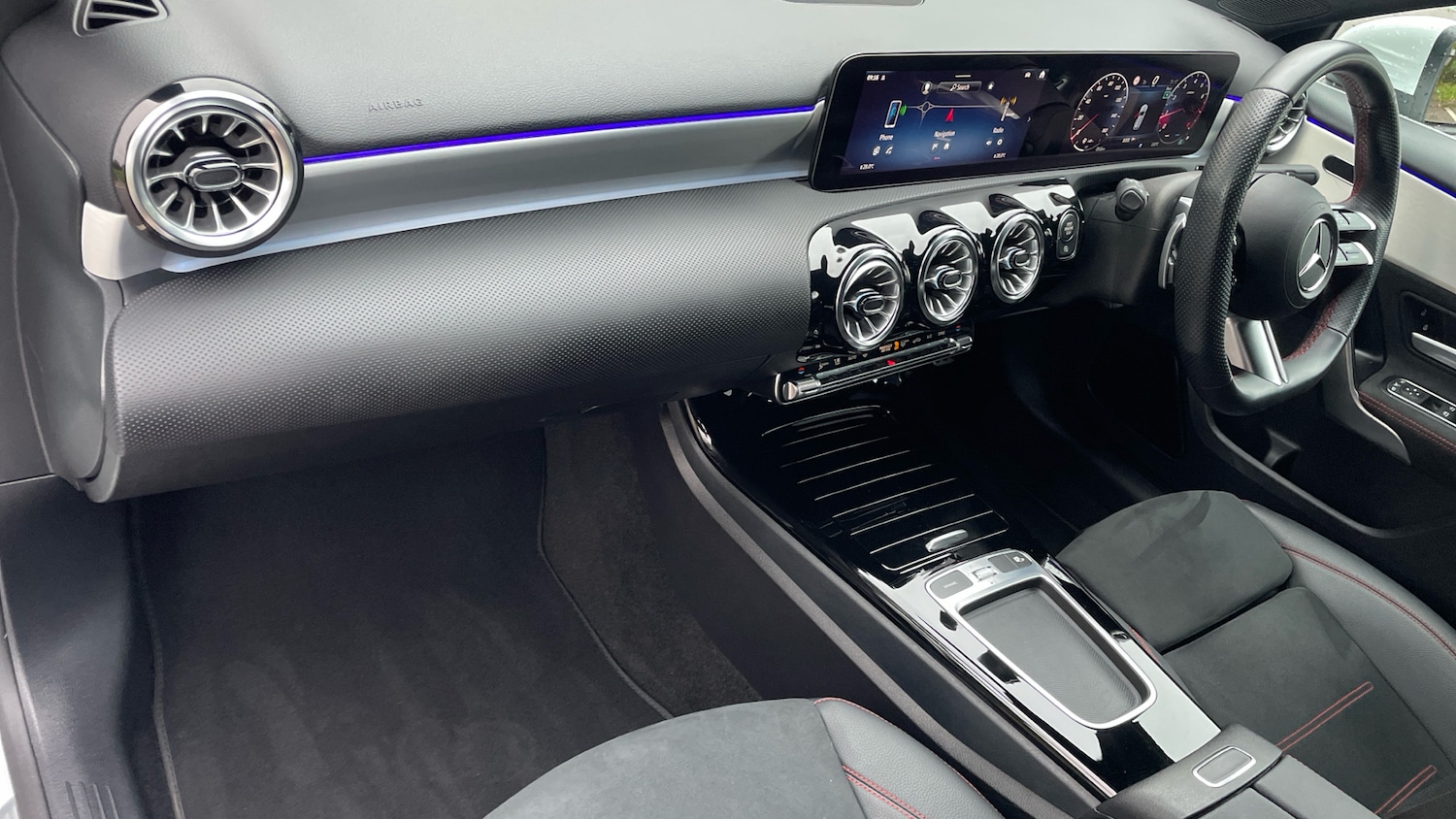 Used Mercedes-Benz A-Class 2023 for sale - 76904843: Photo 32