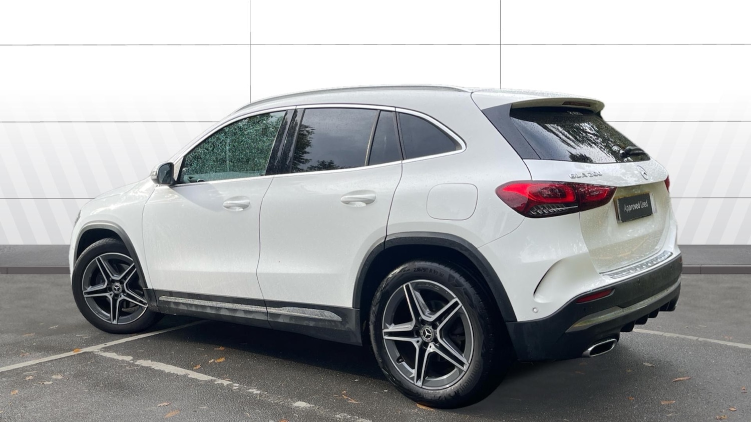 Used Mercedes-Benz GLA 2020 for sale - 77170286: Photo 2