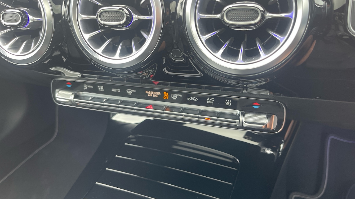 Used Mercedes-Benz A-Class 2022 for sale - 76461694: Photo 39