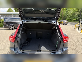 Used Volvo XC40 2022 for sale - 78617615: Photo