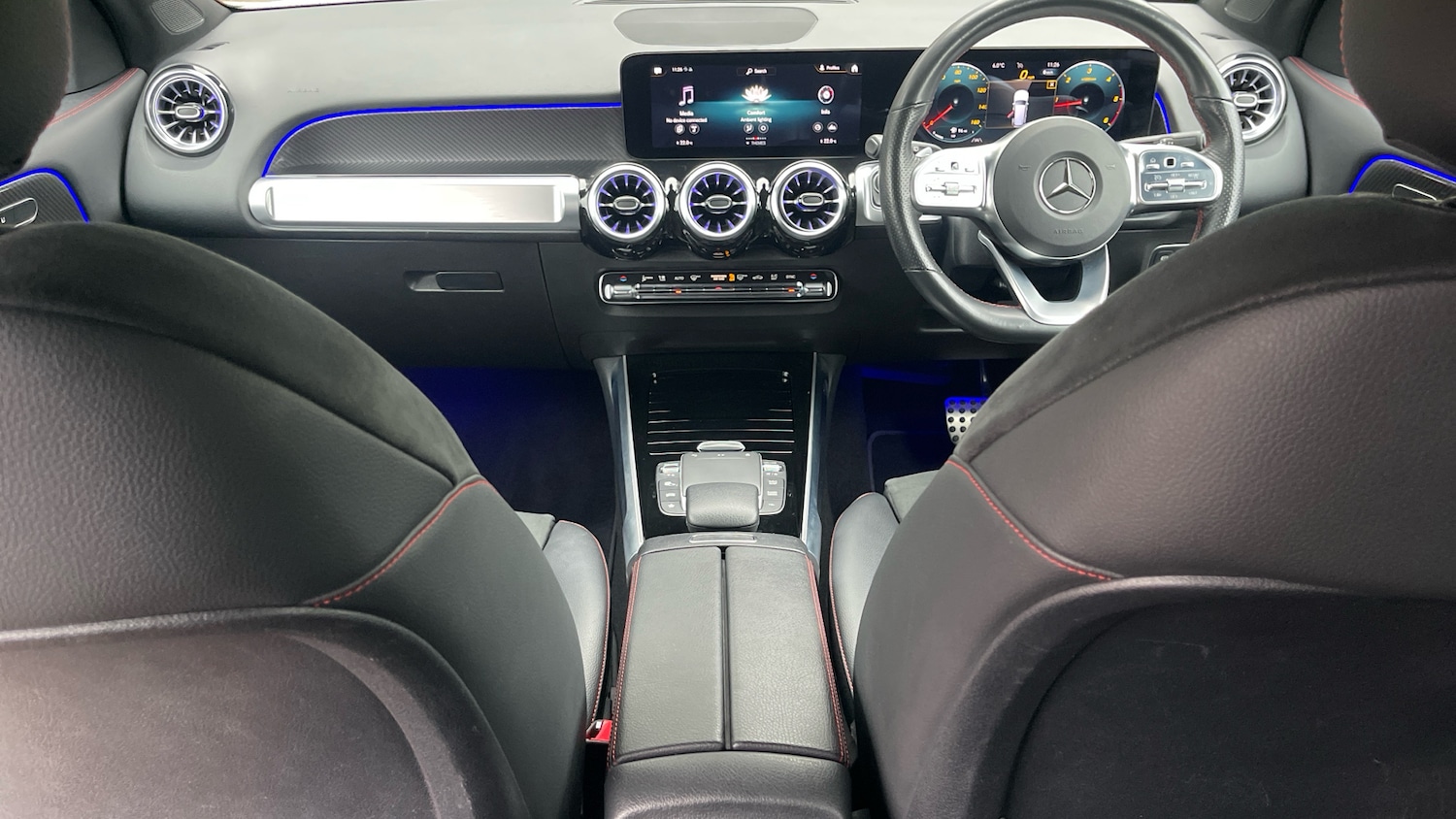 Used Mercedes-Benz GLB 2021 for sale - 77656076: Photo 10