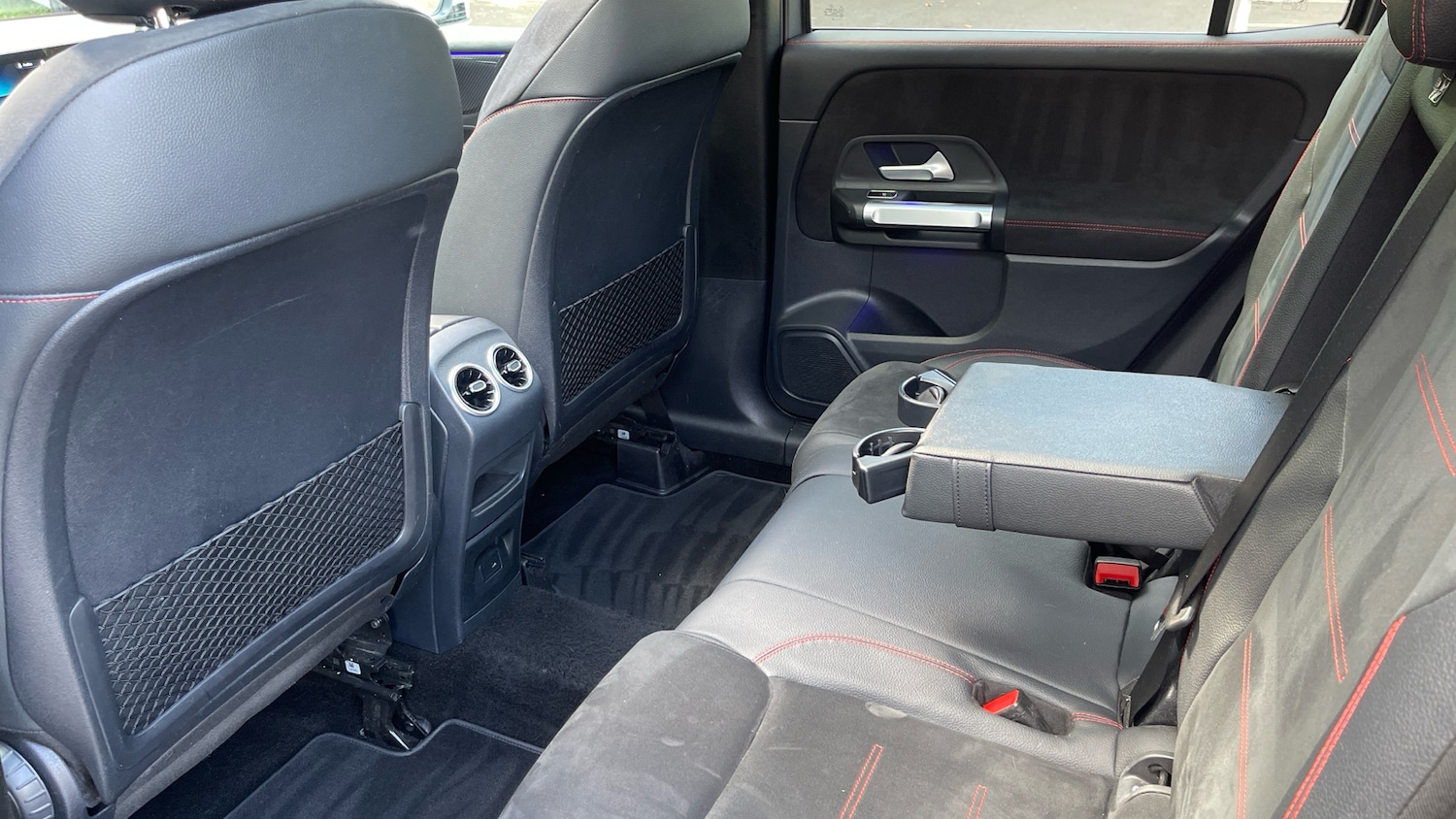 Used Mercedes-Benz GLB 2022 for sale - 76507257: Photo 30