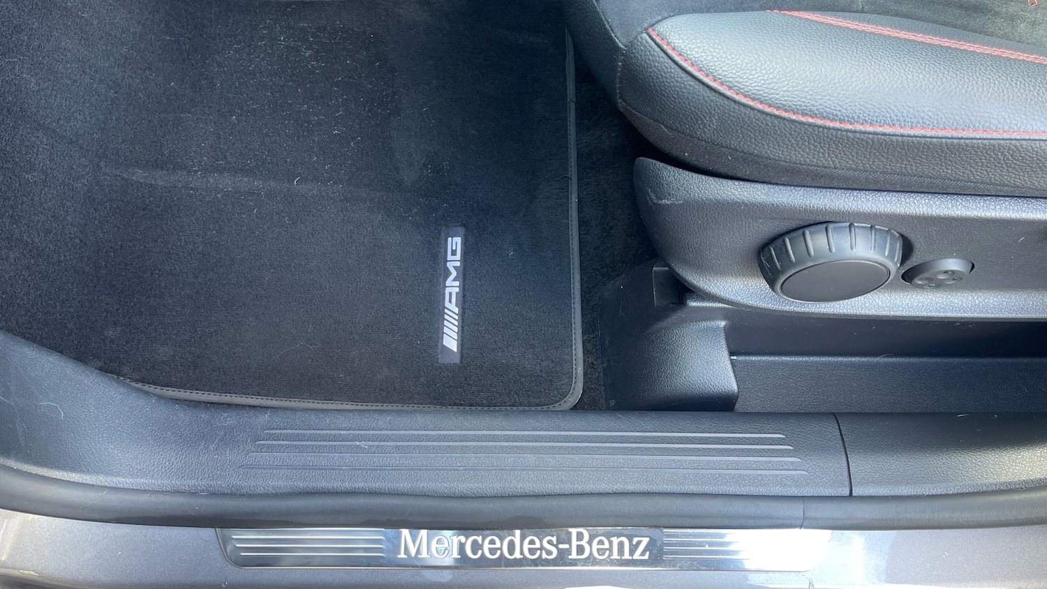 Used Mercedes-Benz GLB 2022 for sale - 76507257: Photo 31