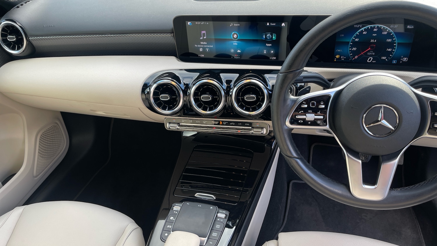 Used Mercedes-Benz A-Class 2022 for sale - 76712307: Photo 14