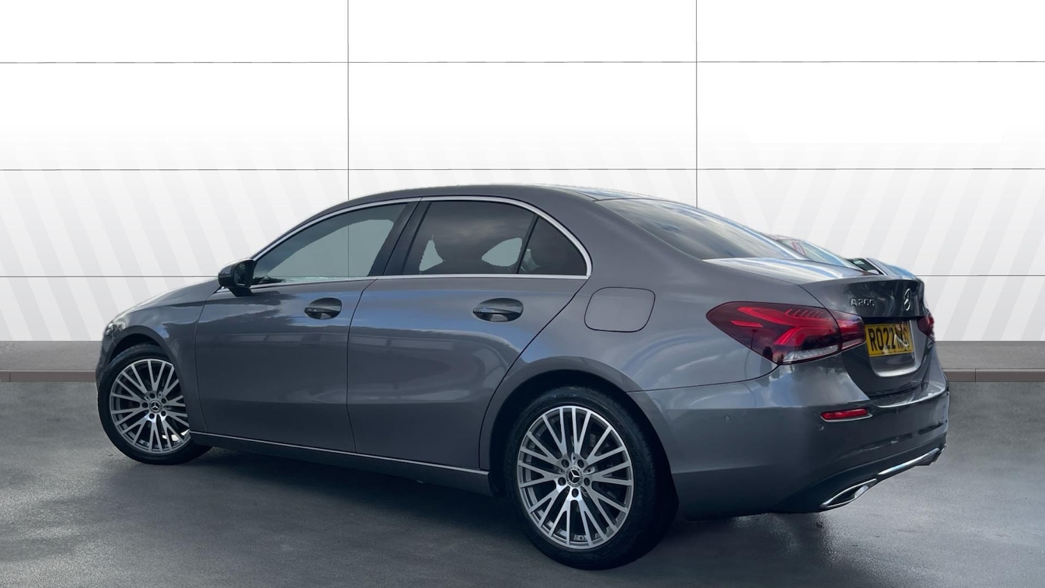 Used Mercedes-Benz A-Class 2022 for sale - 76712307: Photo 2