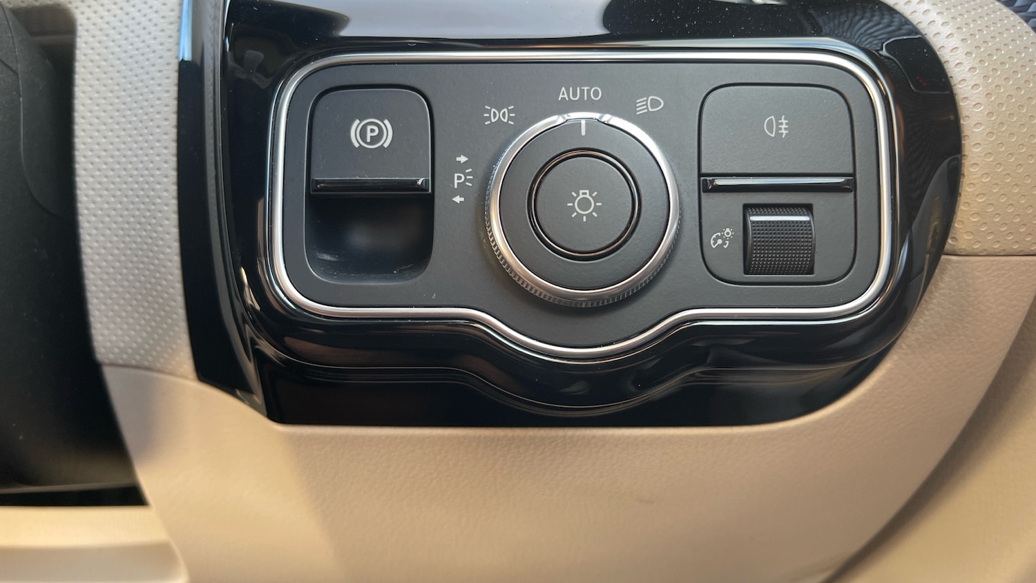 Used Mercedes-Benz A-Class 2022 for sale - 76712307: Photo 36