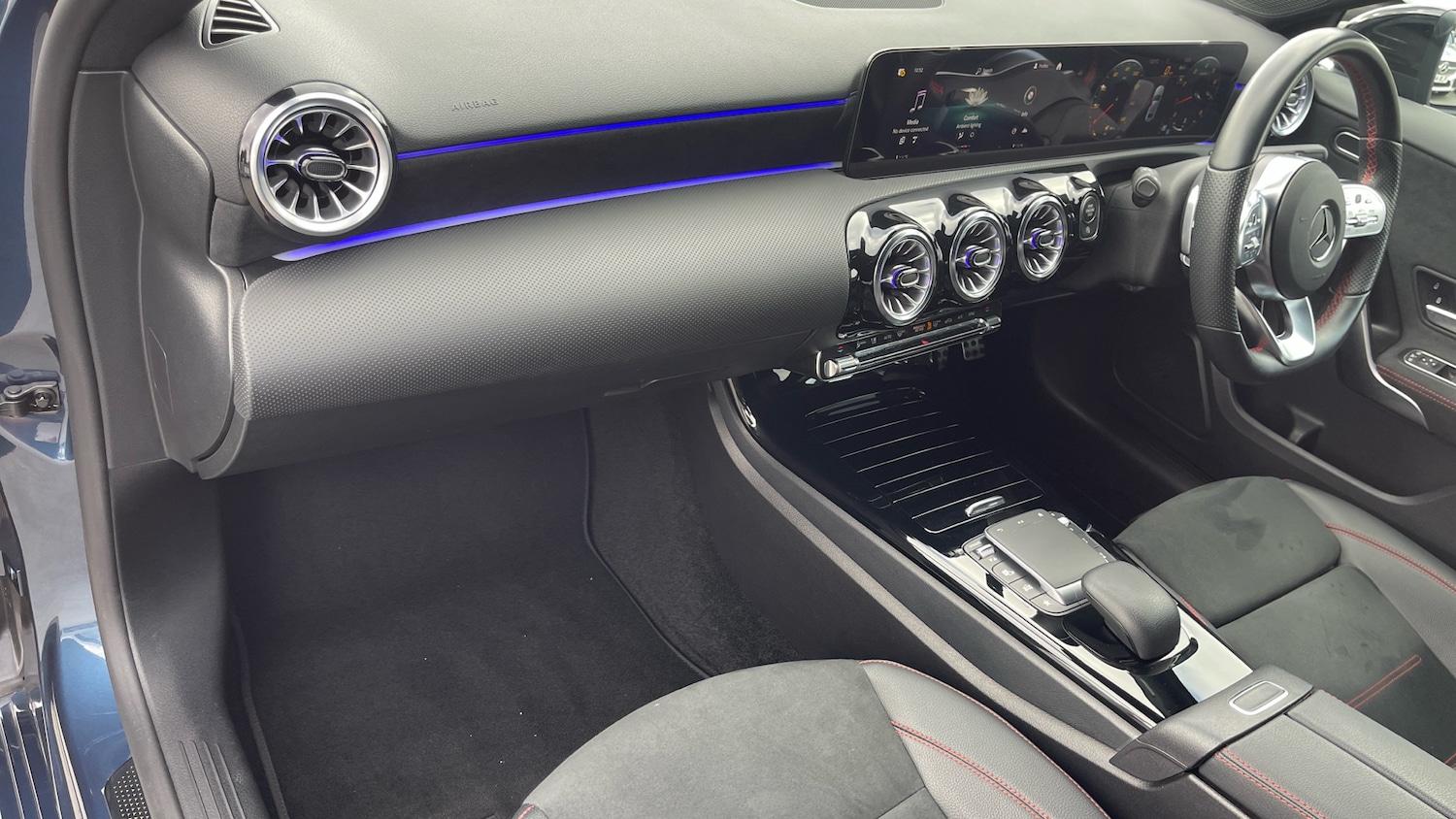 Used Mercedes-Benz A-Class 2023 for sale - 76402306: Photo 32