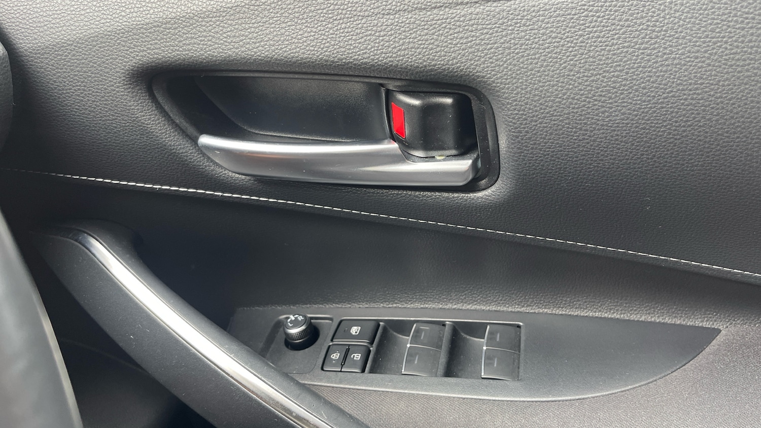 Used Toyota Corolla 2019 for sale - 78080524: Photo 33