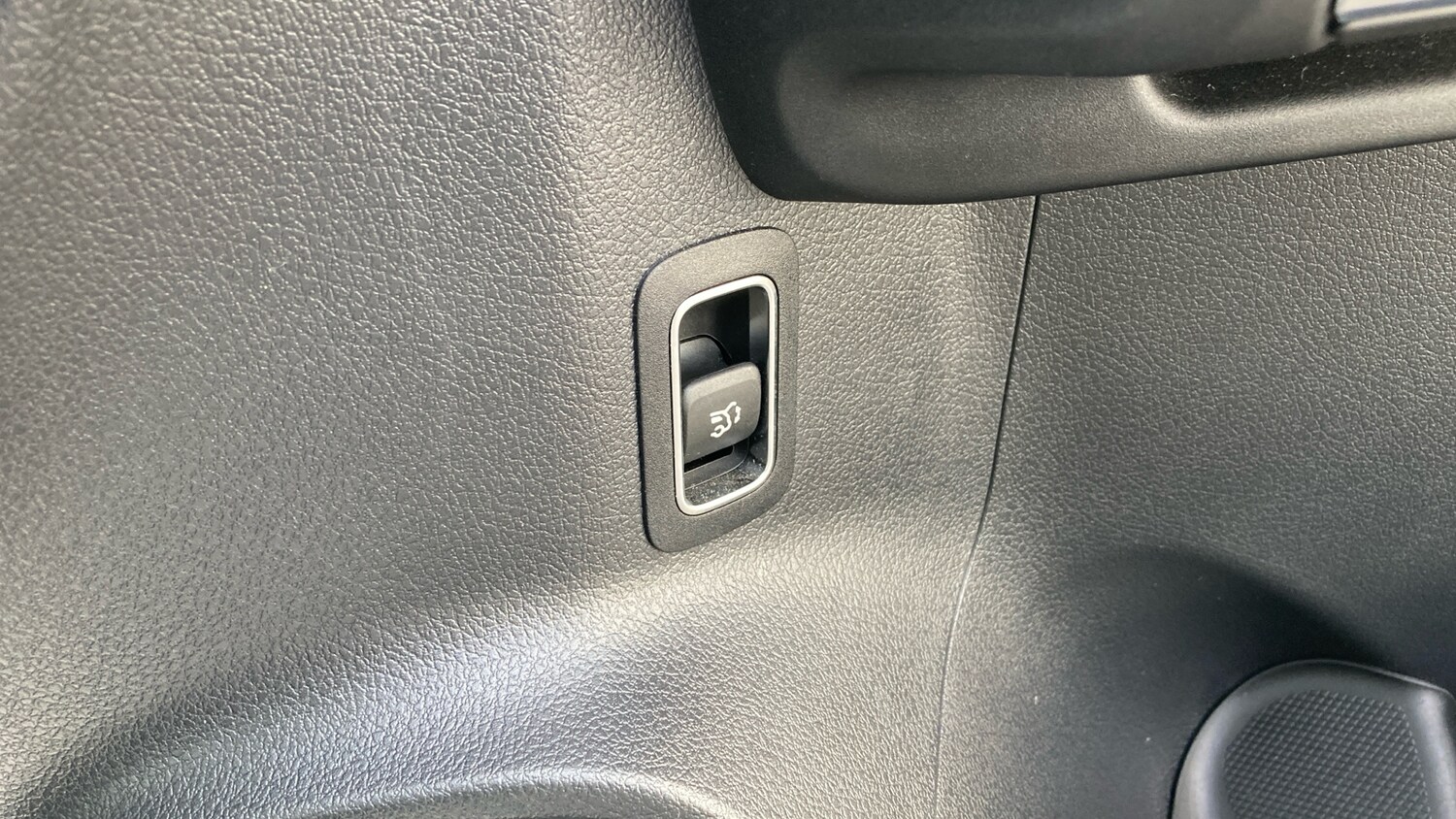 Used Mercedes-Benz EQA 2022 for sale - 77902302: Photo 34