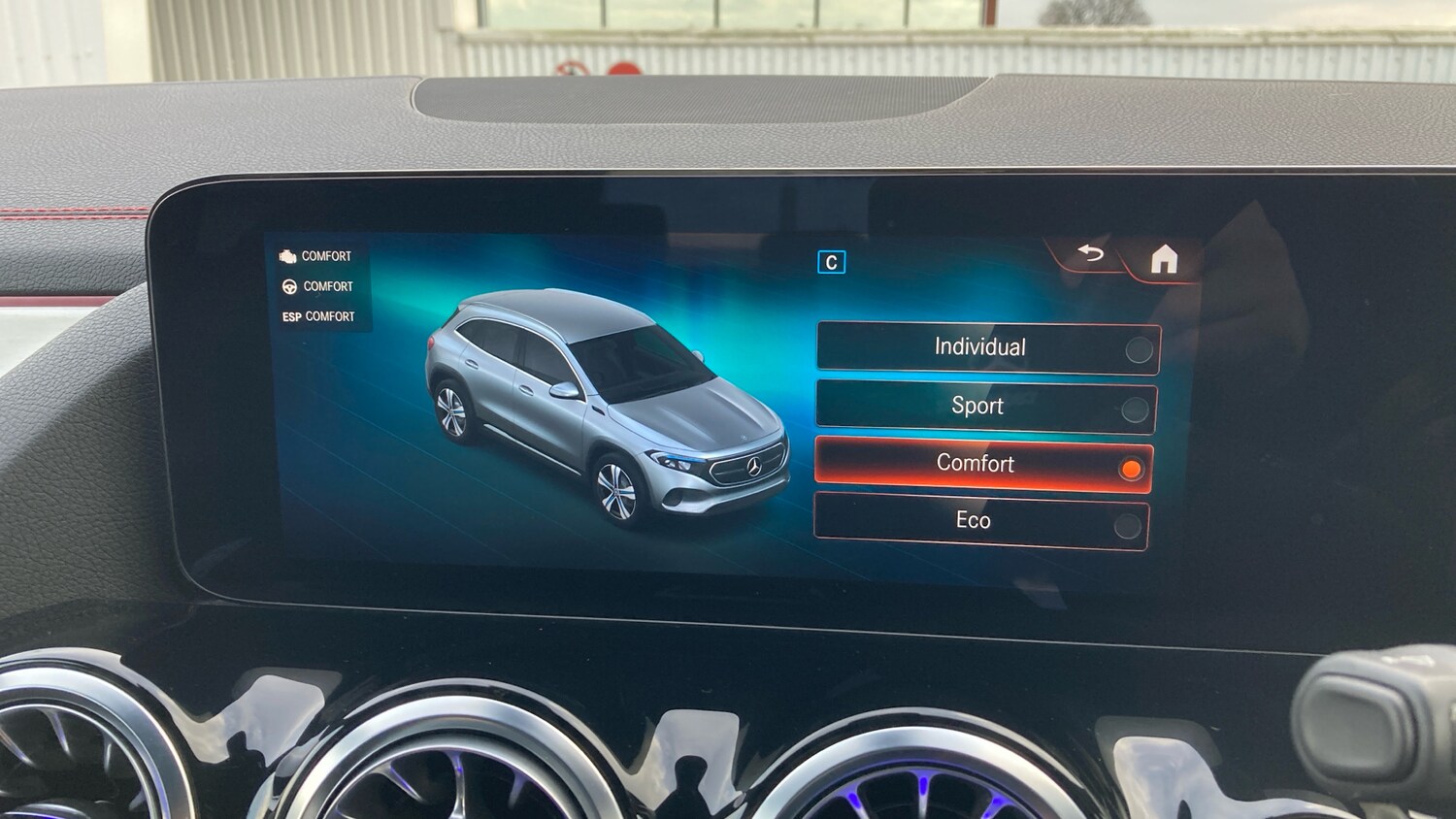 Used Mercedes-Benz EQA 2022 for sale - 77902302: Photo 44