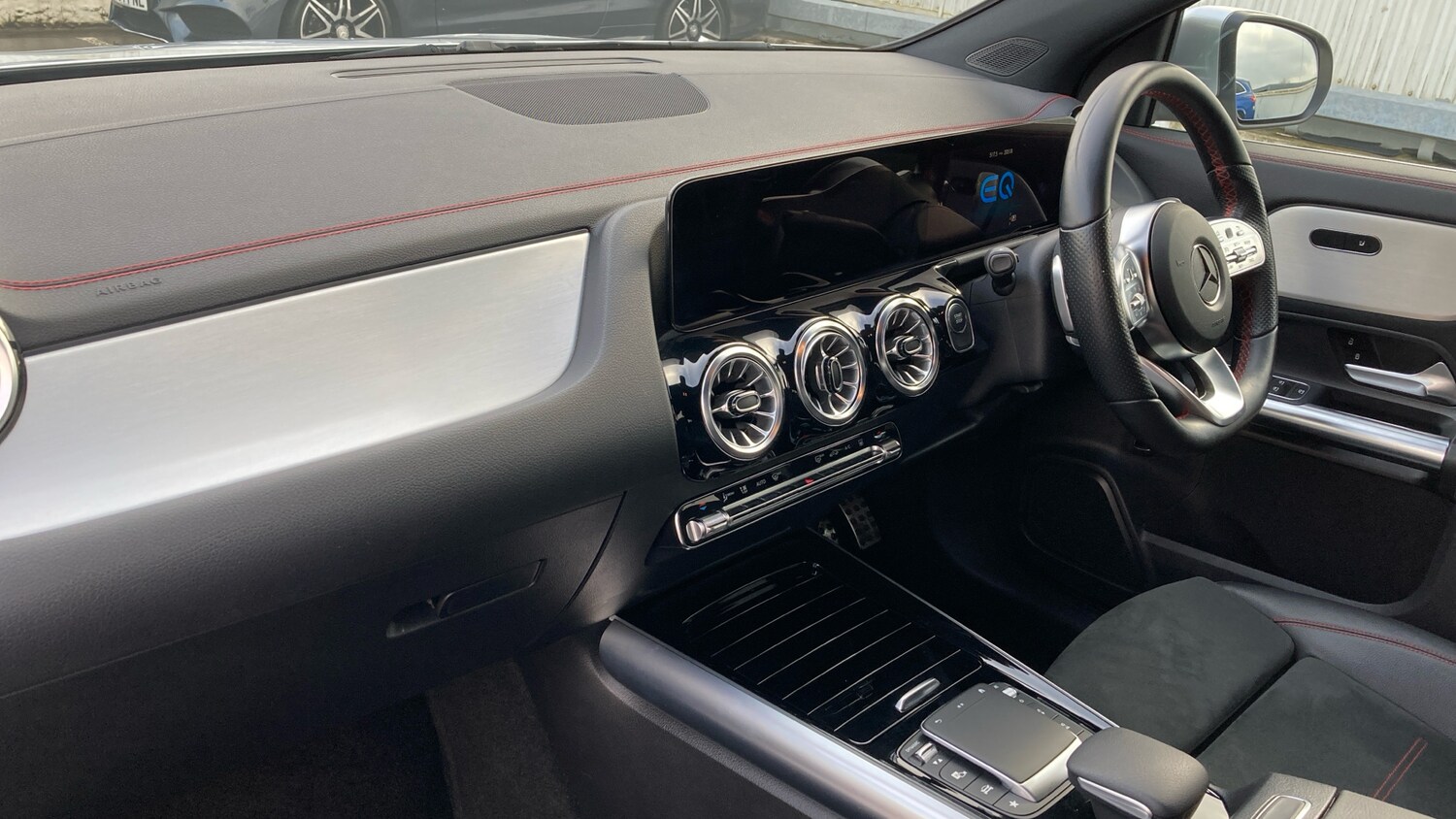 Used Mercedes-Benz EQA 2022 for sale - 77902302: Photo 9