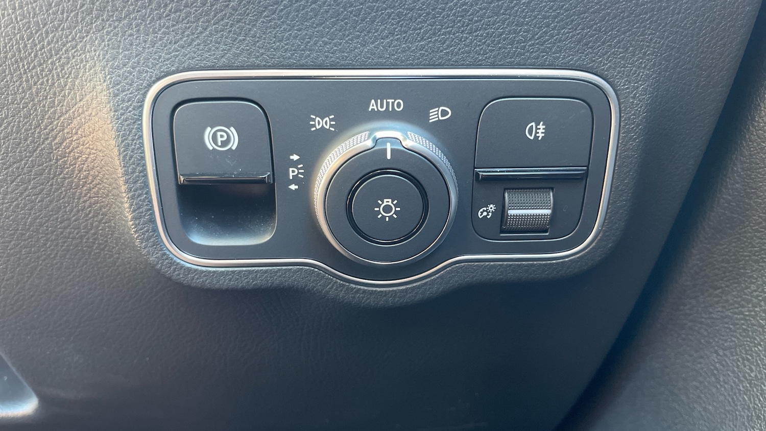 Used Mercedes-Benz EQA 2023 for sale - 77968489: Photo 38