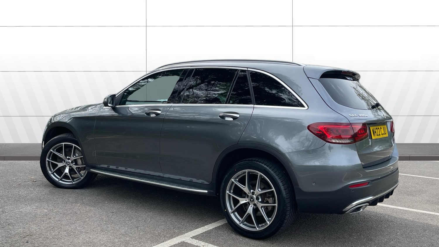 Used Mercedes-Benz GLC 2022 for sale - 78223211: Photo 2