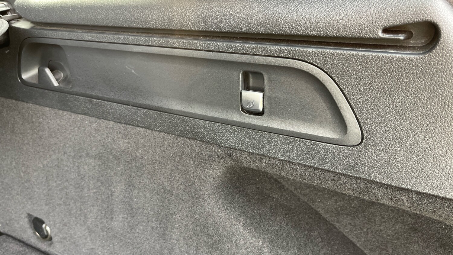 Used Mercedes-Benz GLC 2022 for sale - 78223211: Photo 28