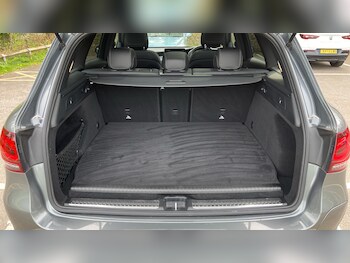 Used Mercedes-Benz GLC 2022 for sale - 78223211: Photo