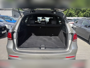 Used Mercedes-Benz GLC 2020 for sale - 78852390: Photo