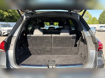 Used Mercedes-Benz GLE 2023 for sale - 78992397: Photo