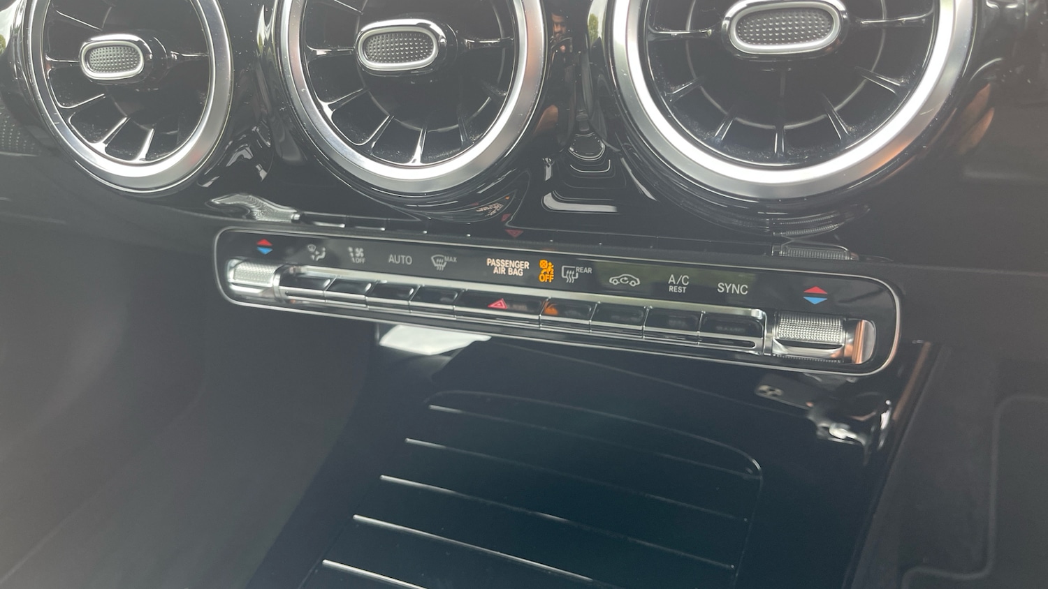 Used Mercedes-Benz CLA 2019 for sale - 76603262: Photo 39