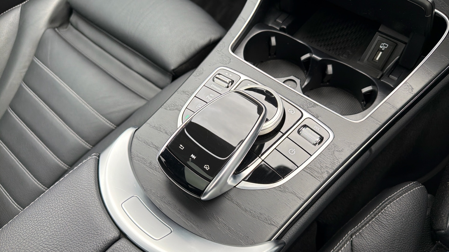 Used Mercedes-Benz C Class 2021 for sale - 78199367: Photo 24