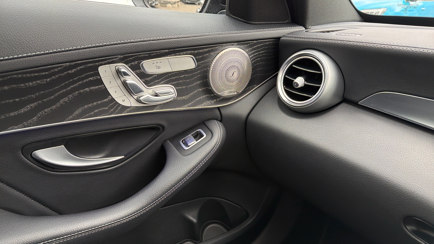 Used Mercedes-Benz C Class 2021 for sale - 78199367: Photo 28