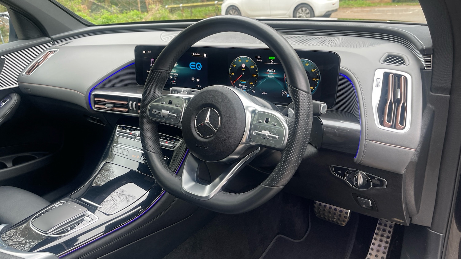 Used Mercedes-Benz EQC 2023 for sale - 78027080: Photo 11