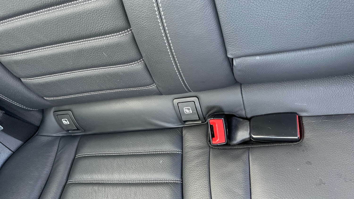 Used Mercedes-Benz GLC 2022 for sale - 77883851: Photo 17