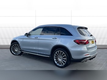 Used Mercedes-Benz GLC 2022 for sale - 77883851: Photo